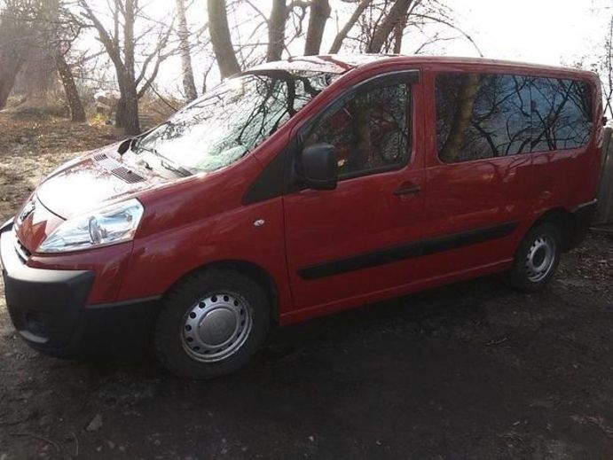 Продам Peugeot Expert пасс. 2008 года в Киеве