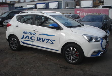 Продам JAC s2 iEV7S 2020 года в Киеве