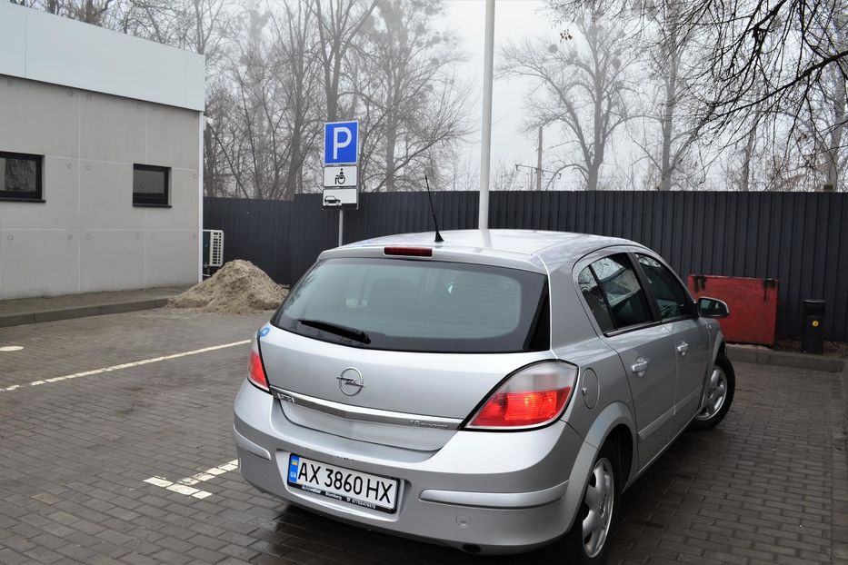 Продам Opel Astra H TwinPort 2004 года в Харькове