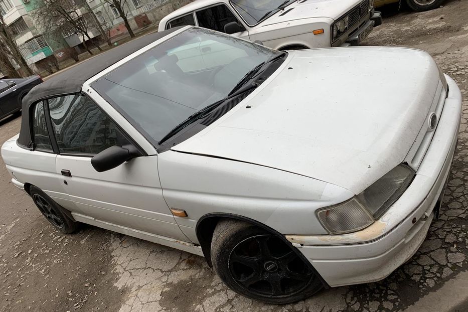 Продам Ford Escort 1.8 xr3i 1989 года в Запорожье