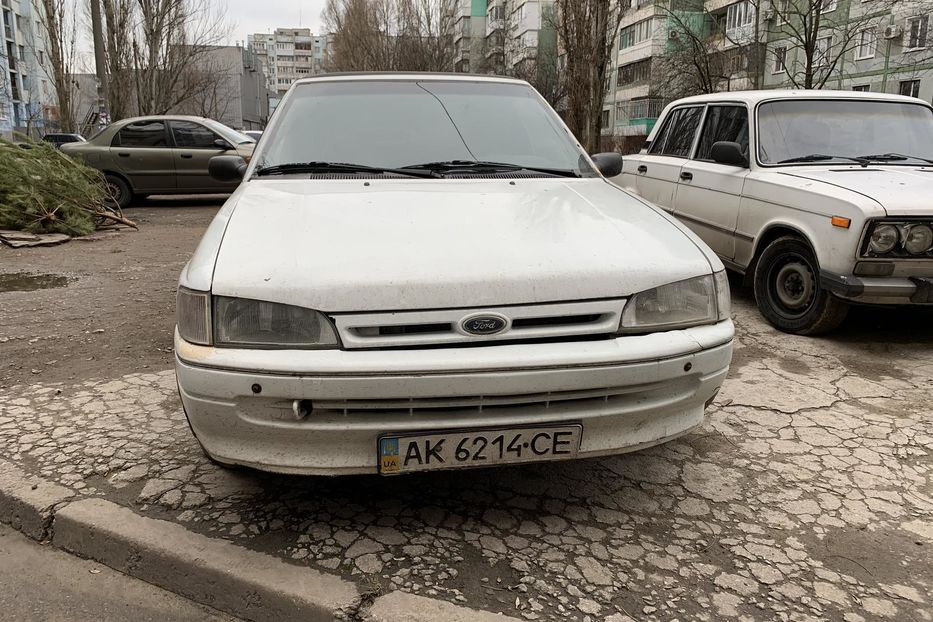 Продам Ford Escort 1.8 xr3i 1989 года в Запорожье