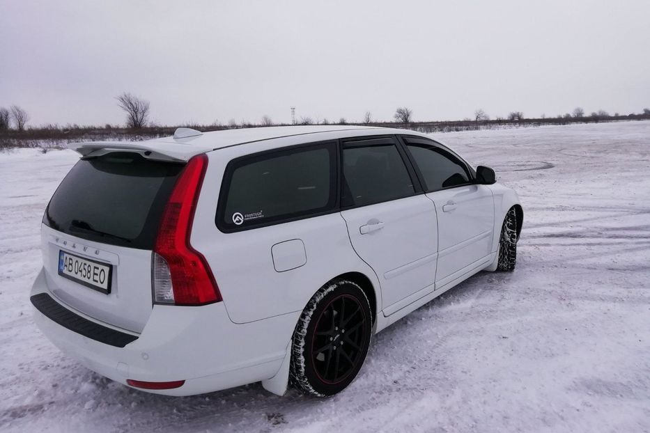 Продам Volvo V50 2011 года в г. Бар, Винницкая область