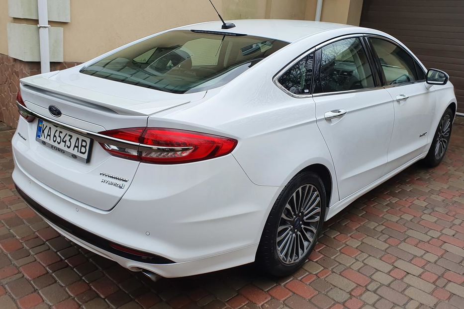 Продам Ford Fusion Hybrid TITANIUM 2018 2018 года в Киеве