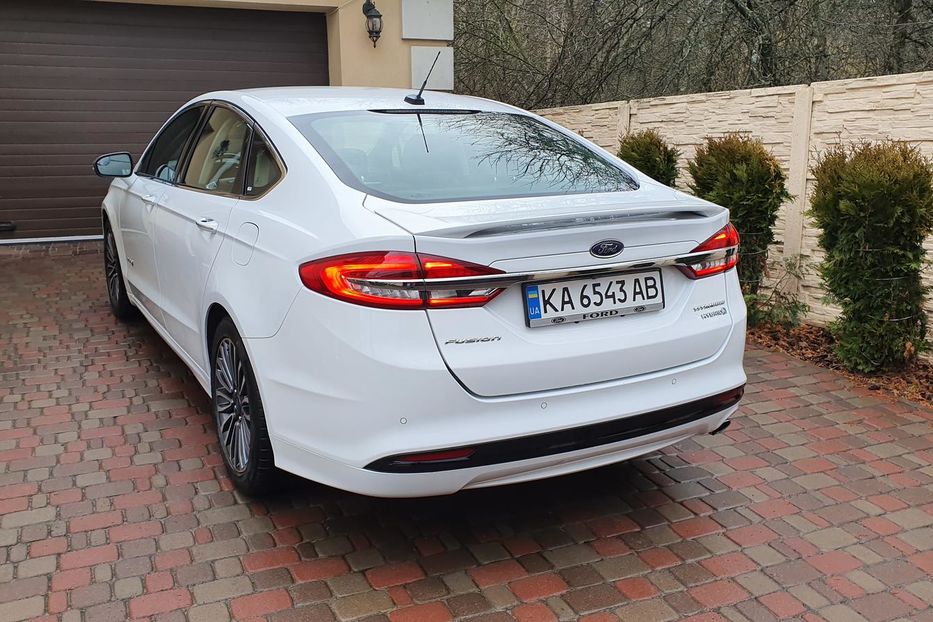 Продам Ford Fusion Hybrid TITANIUM 2018 2018 года в Киеве