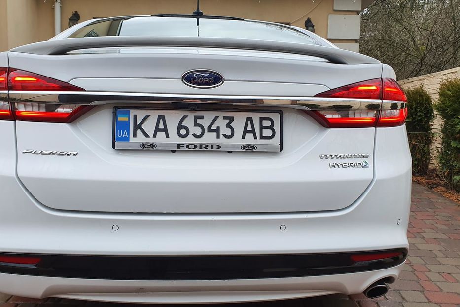 Продам Ford Fusion Hybrid TITANIUM 2018 2018 года в Киеве