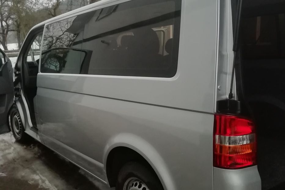 Продам Volkswagen T5 (Transporter) пасс. 2007 года в Ужгороде