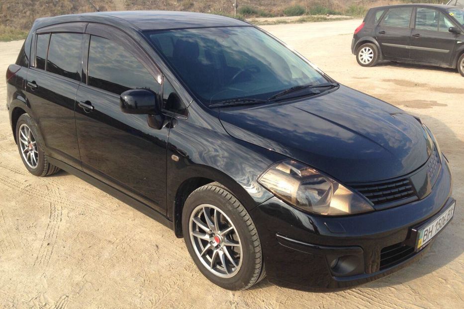 Продам Nissan TIIDA 2007 года в Одессе