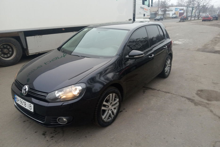 Продам Volkswagen Golf  VI 2010 года в Киеве