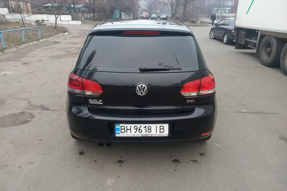 Продам Volkswagen Golf  VI 2010 года в Киеве