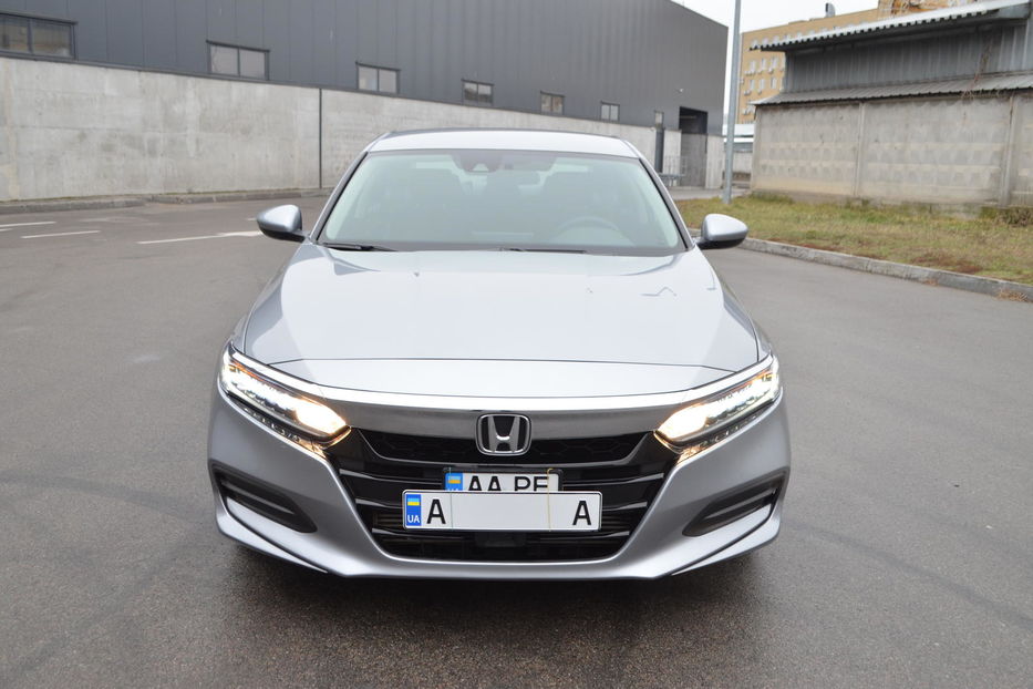 Продам Honda Accord 2018 года в Киеве