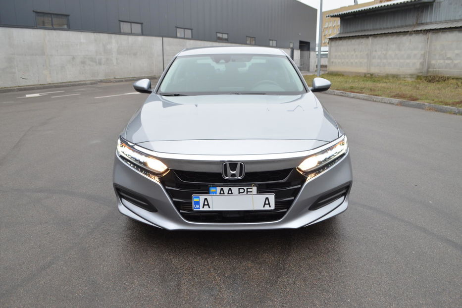 Продам Honda Accord 2018 года в Киеве