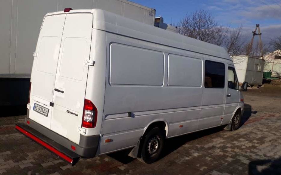 Продам Mercedes-Benz Sprinter 313 пасс. 2005 года в Луцке