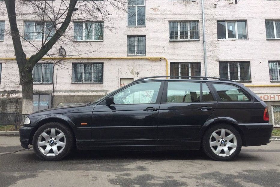 Продам BMW 320 2000 года в Киеве