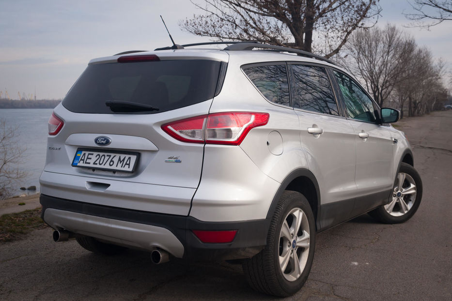 Продам Ford Escape 2013 года в Днепре