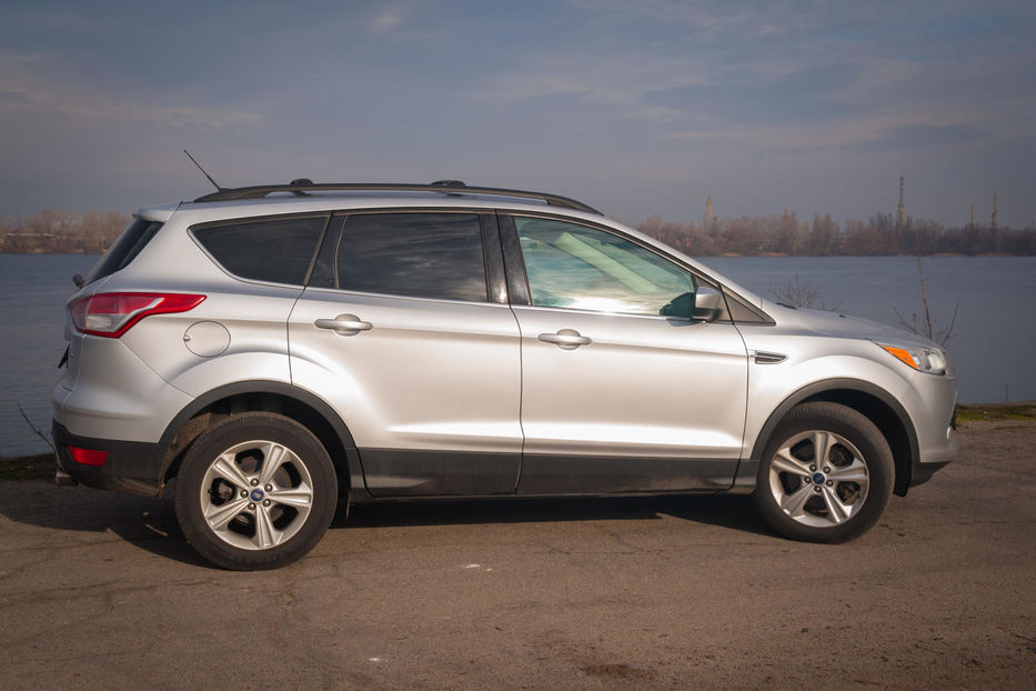 Продам Ford Escape 2013 года в Днепре