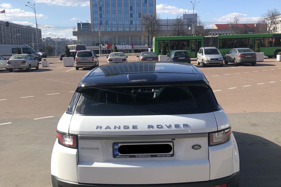 Продам Land Rover Range Rover Evoque 2016 года в Киеве