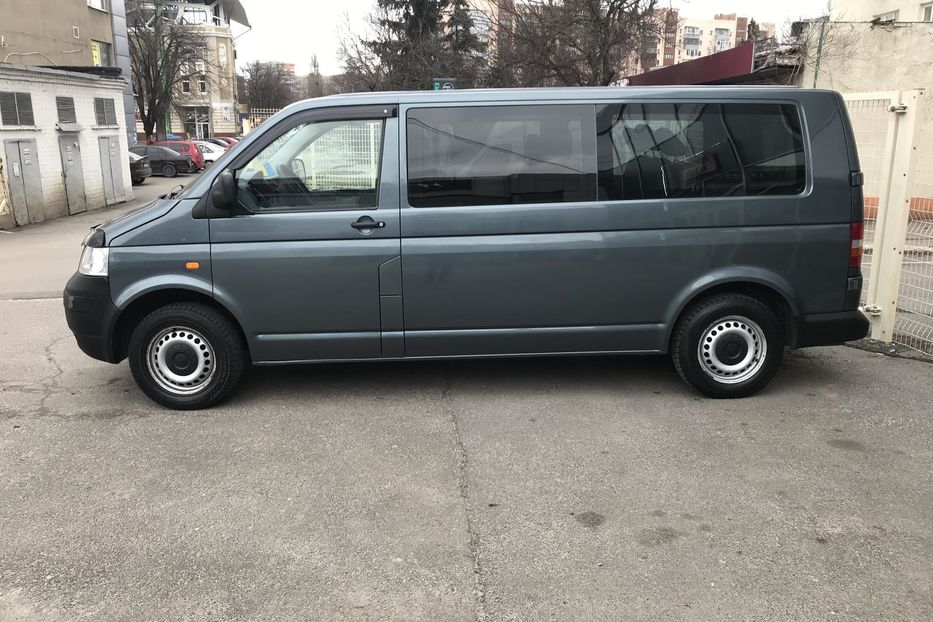 Продам Volkswagen T5 (Transporter) пасс. 2007 года в Харькове