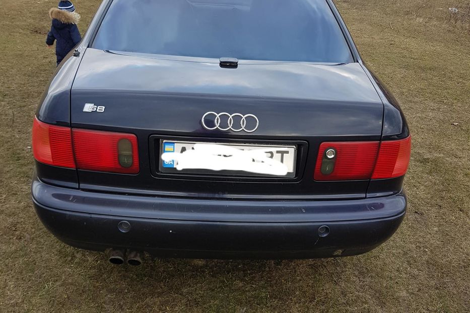 Продам Audi A8 1997 года в г. Радомышль, Житомирская область