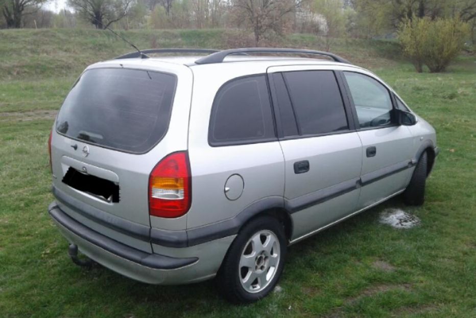 Продам Opel Zafira Минивен 2002 года в Виннице