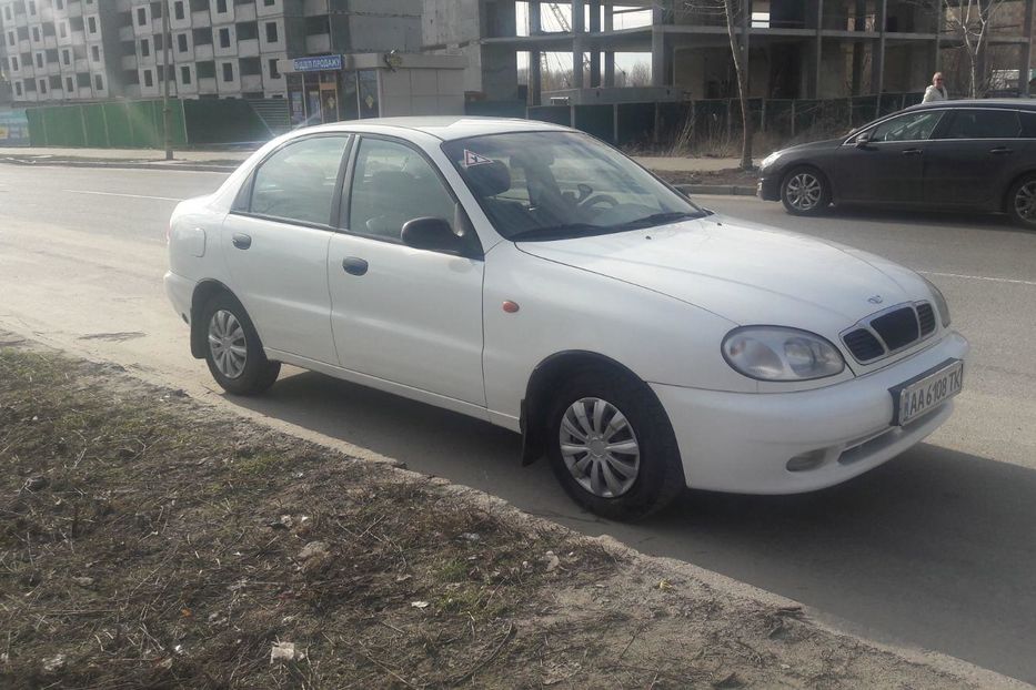 Продам Daewoo Lanos SE 2002 года в Киеве