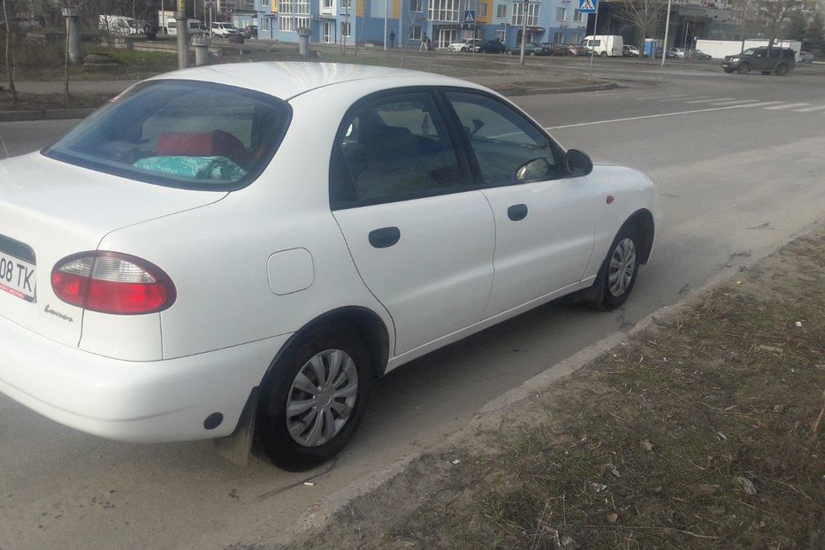 Продам Daewoo Lanos SE 2002 года в Киеве