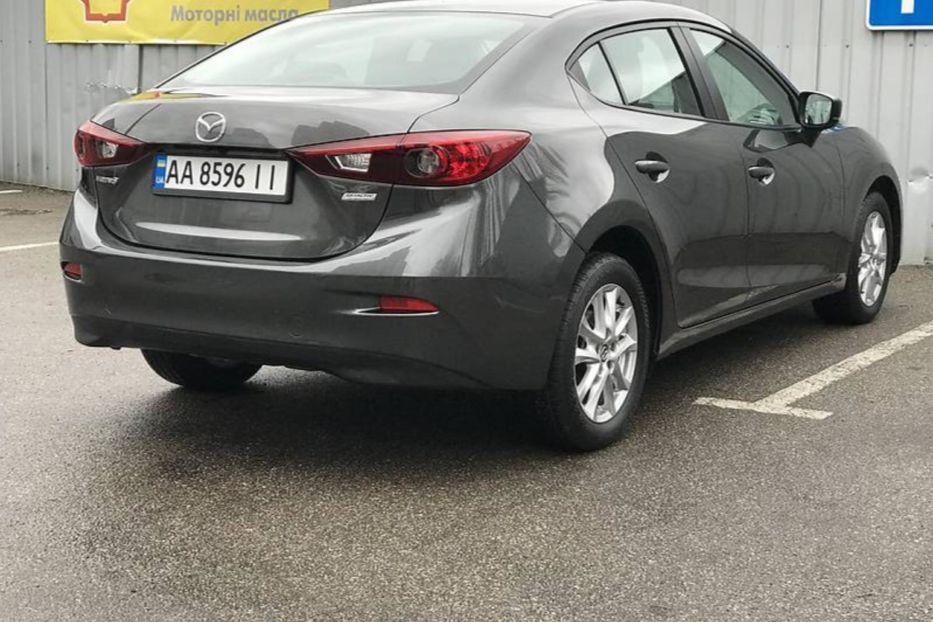 Продам Mazda 3 2018 года в Киеве