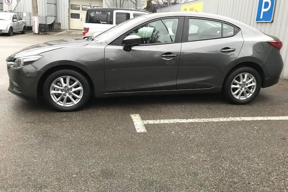 Продам Mazda 3 2018 года в Киеве