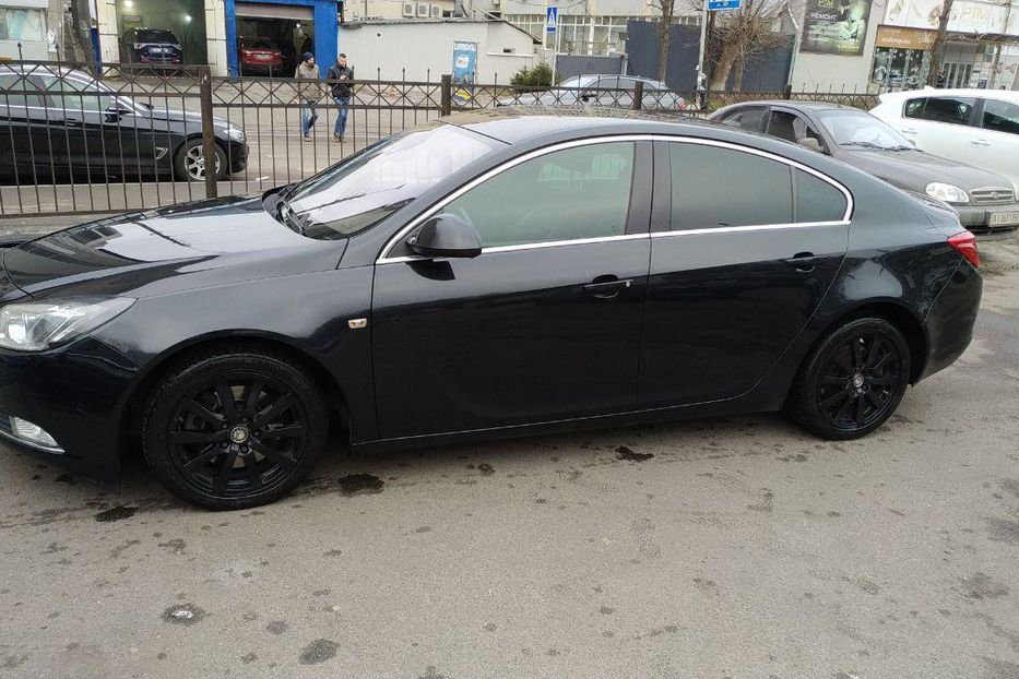 Продам Opel Insignia 2012 года в Киеве