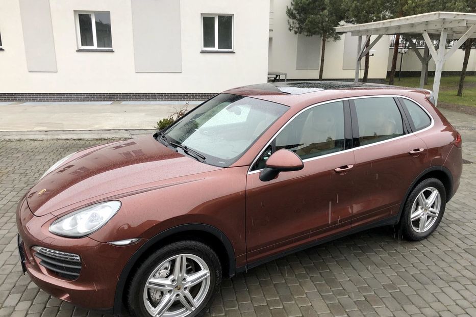 Продам Porsche Cayenne S 2012 года в Киеве