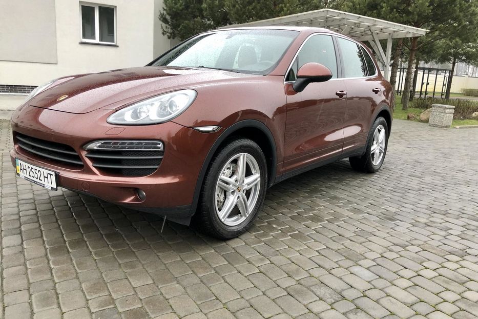 Продам Porsche Cayenne S 2012 года в Киеве