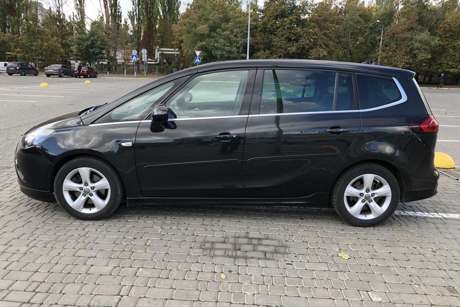 Продам Opel Zafira TOURER 2014 года в Одессе