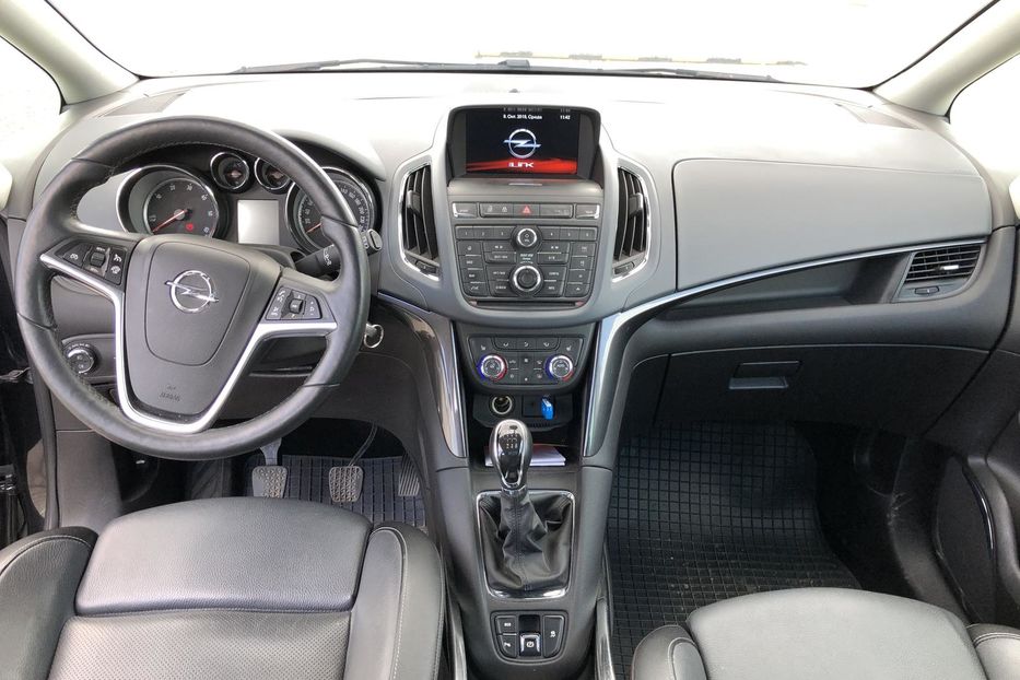 Продам Opel Zafira TOURER 2014 года в Одессе