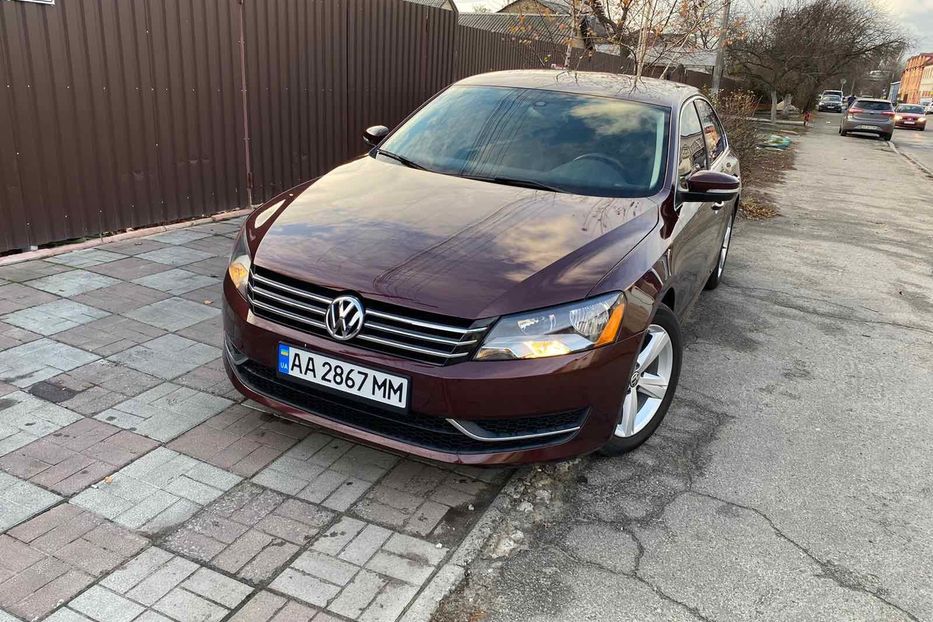 Продам Volkswagen Passat B7 2013 года в Киеве