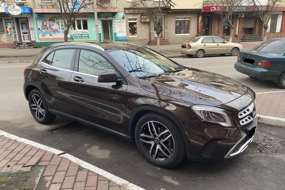 Продам Mercedes-Benz GLA-Class 200d 2017 года в г. Кременчуг, Полтавская область