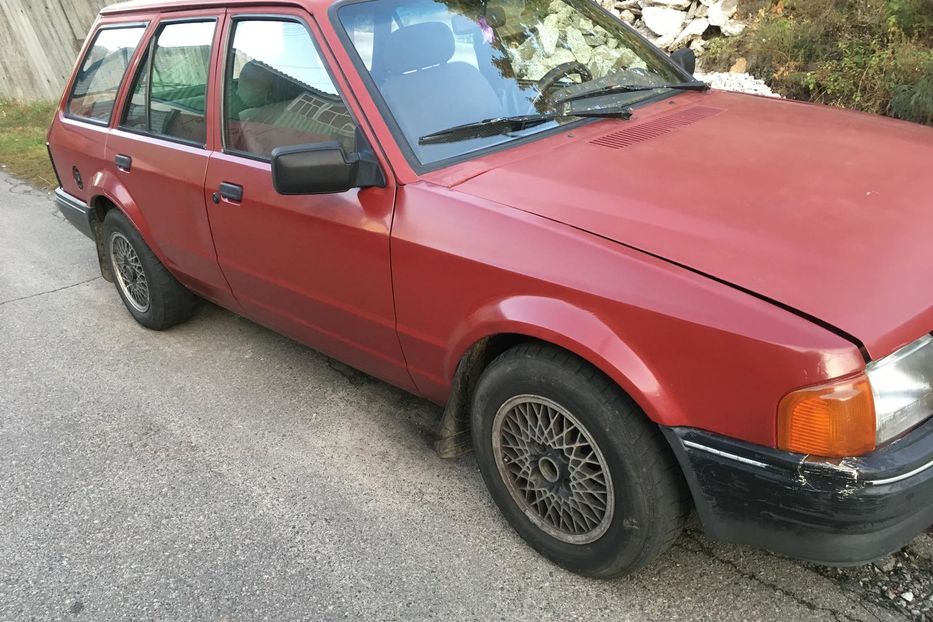 Продам Ford Escort 1987 года в Чернигове