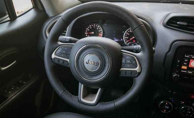 Продам Jeep Renegade DesertHawk 2017 года в Одессе