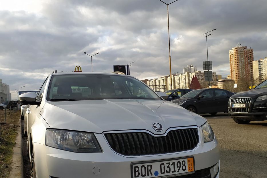 Продам Skoda Octavia A7 2015 года в Киеве