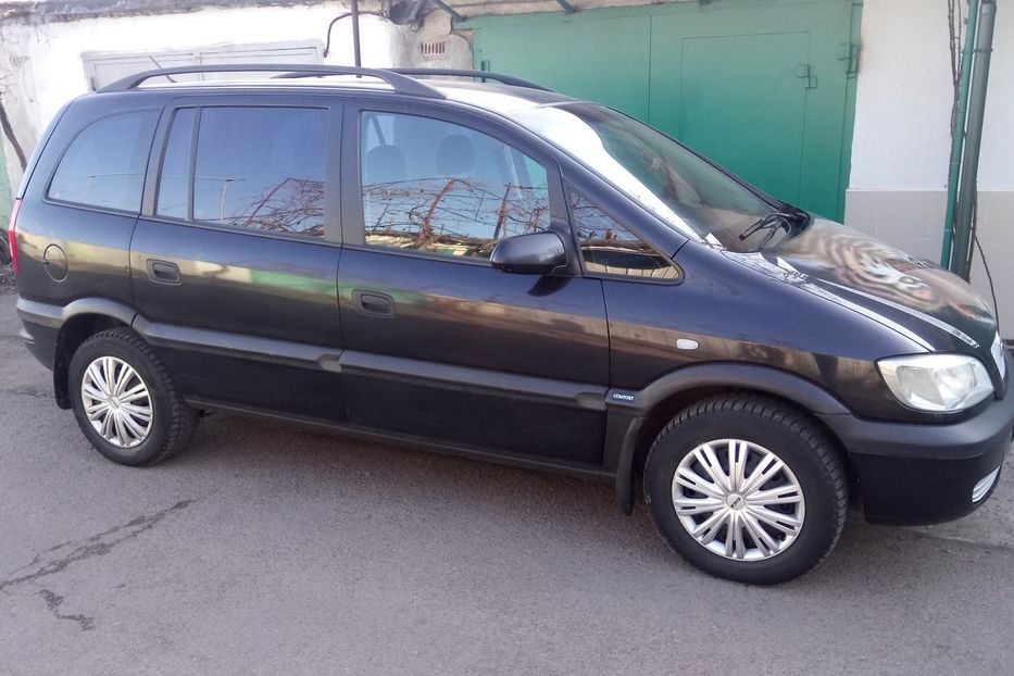 Продам Opel Zafira 2003 года в Одессе