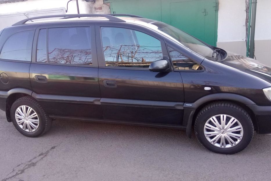 Продам Opel Zafira 2003 года в Одессе