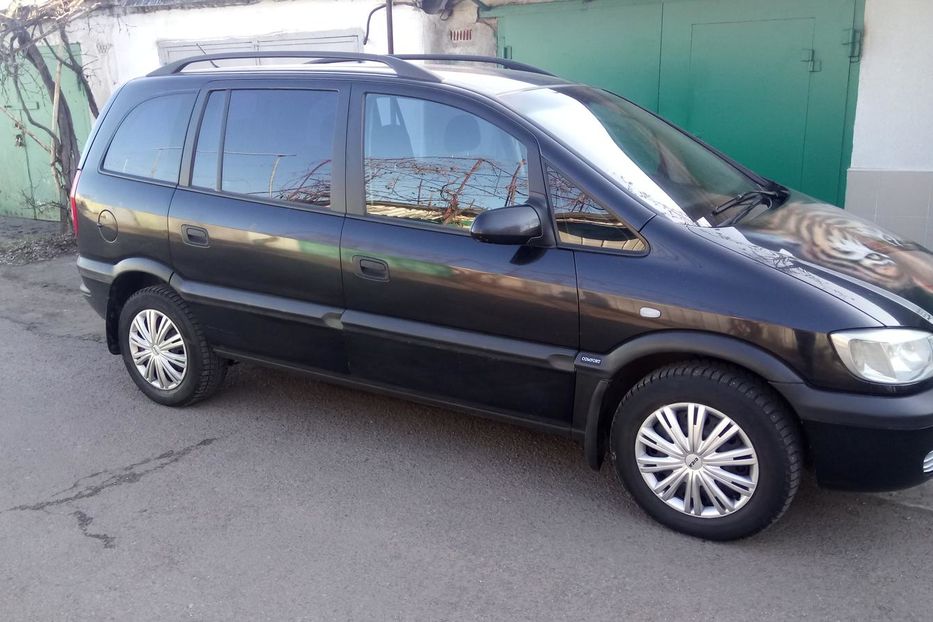 Продам Opel Zafira 2003 года в Одессе