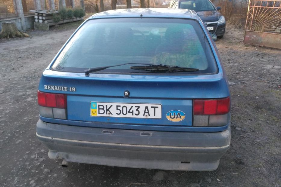 Продам Renault 19 1989 года в г. Костополь, Ровенская область