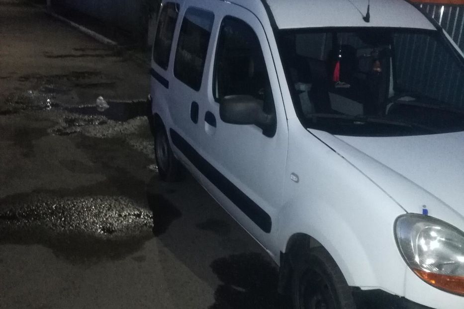 Продам Renault Kangoo пасс. 2006 года в г. Червоноград, Львовская область