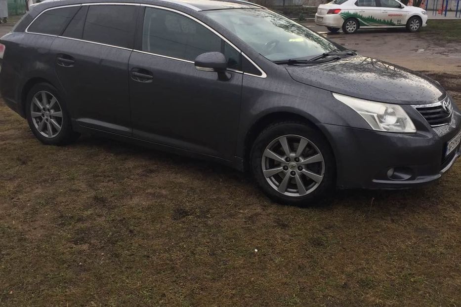 Продам Toyota Avensis Полная комплектация . 2008 года в Запорожье