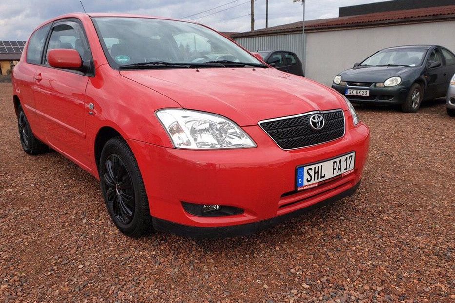 Продам Toyota Corolla 2004 года в Киеве