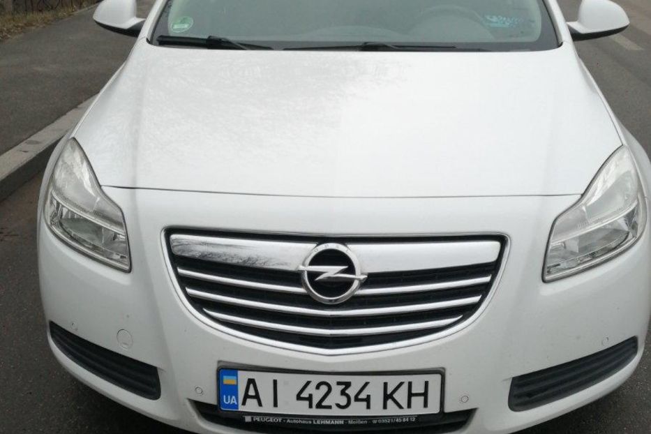 Продам Opel Insignia 2012 года в Киеве