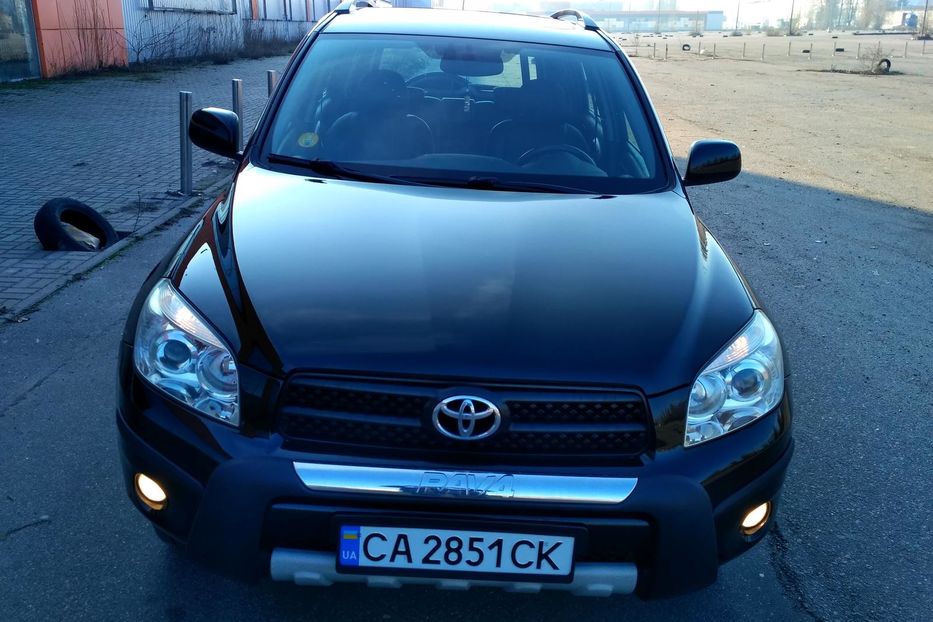 Продам Toyota Rav 4 2006 года в Черкассах