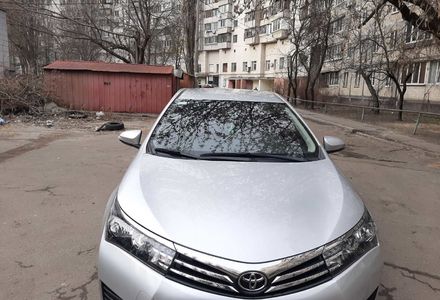 Продам Toyota Corolla 2016 года в Киеве