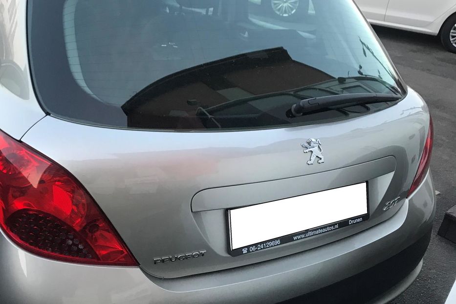 Продам Peugeot 207 2009 года в Киеве