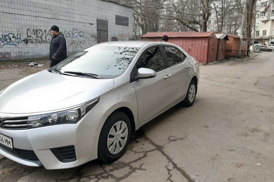 Продам Toyota Corolla 2016 года в Киеве