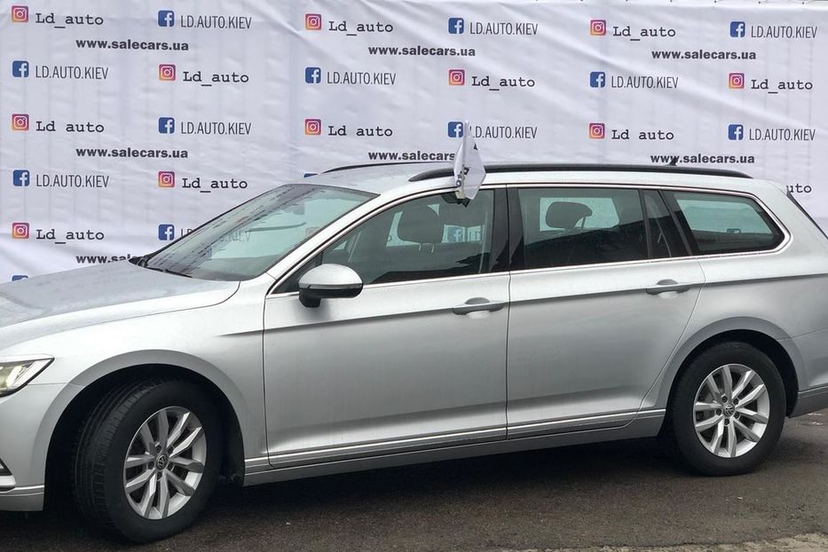 Продам Volkswagen Passat B8 2015 года в Киеве